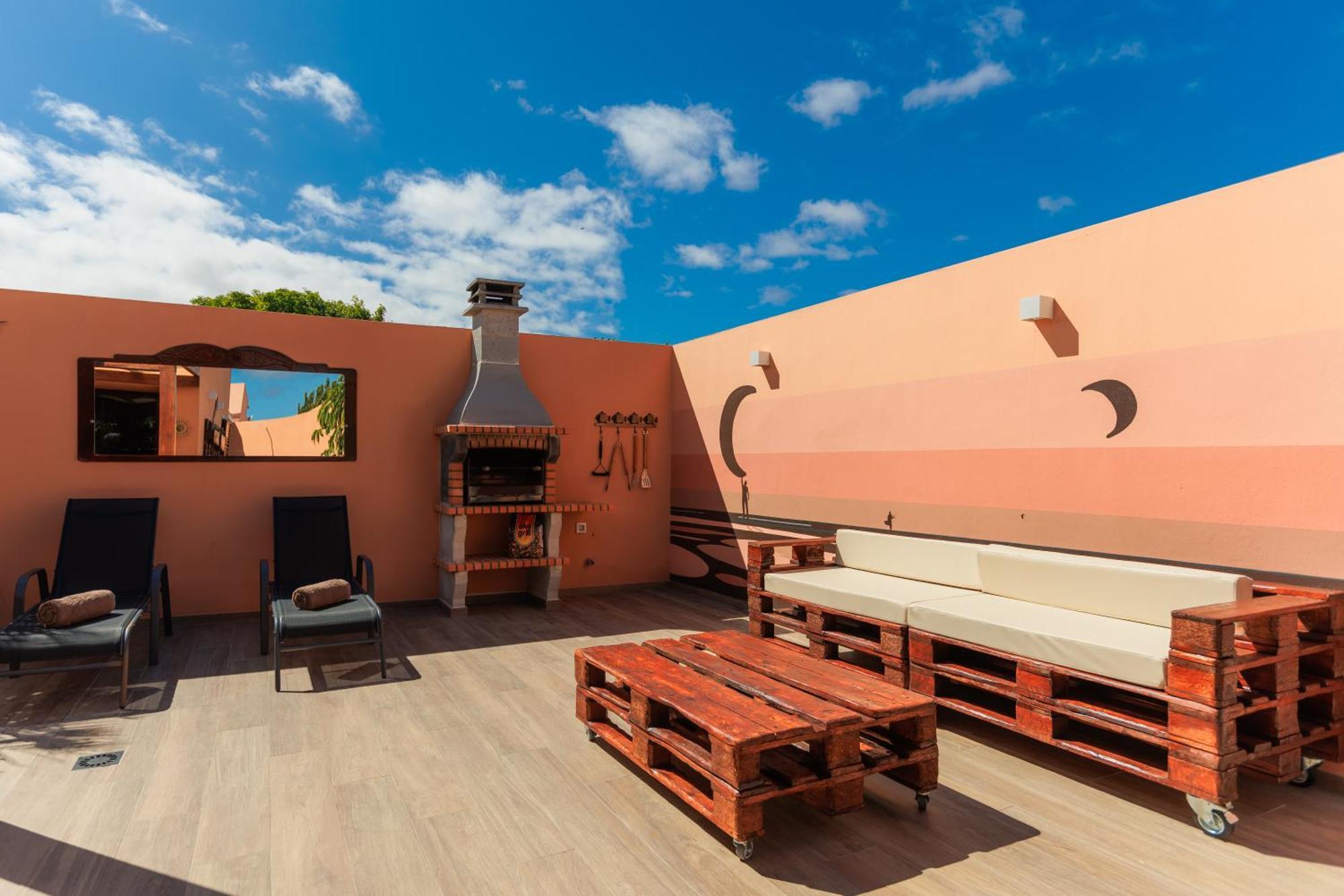 Villa Jacuzzi & Barbecue La Oliva Exterior foto