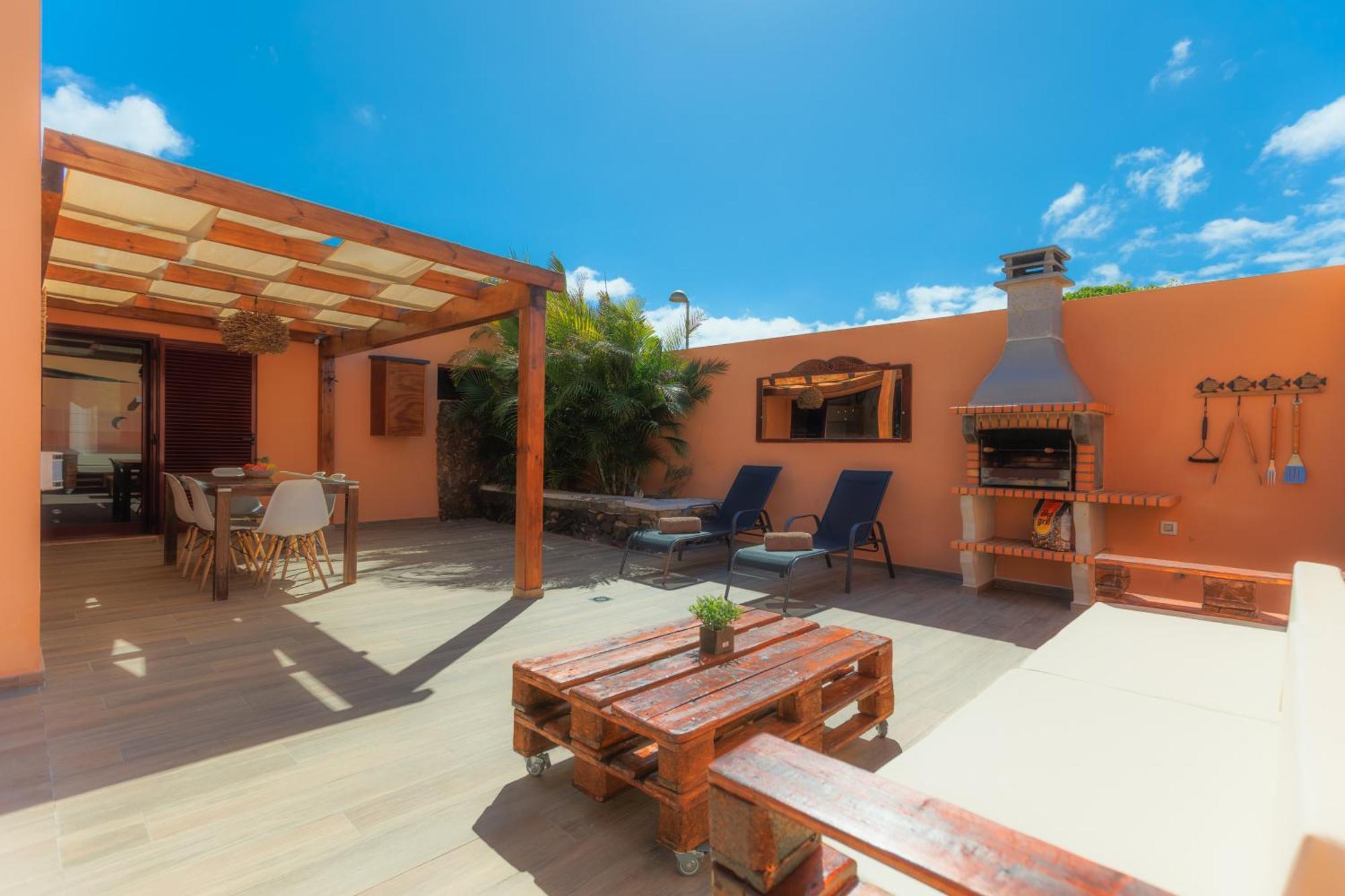 Villa Jacuzzi & Barbecue La Oliva Exterior foto